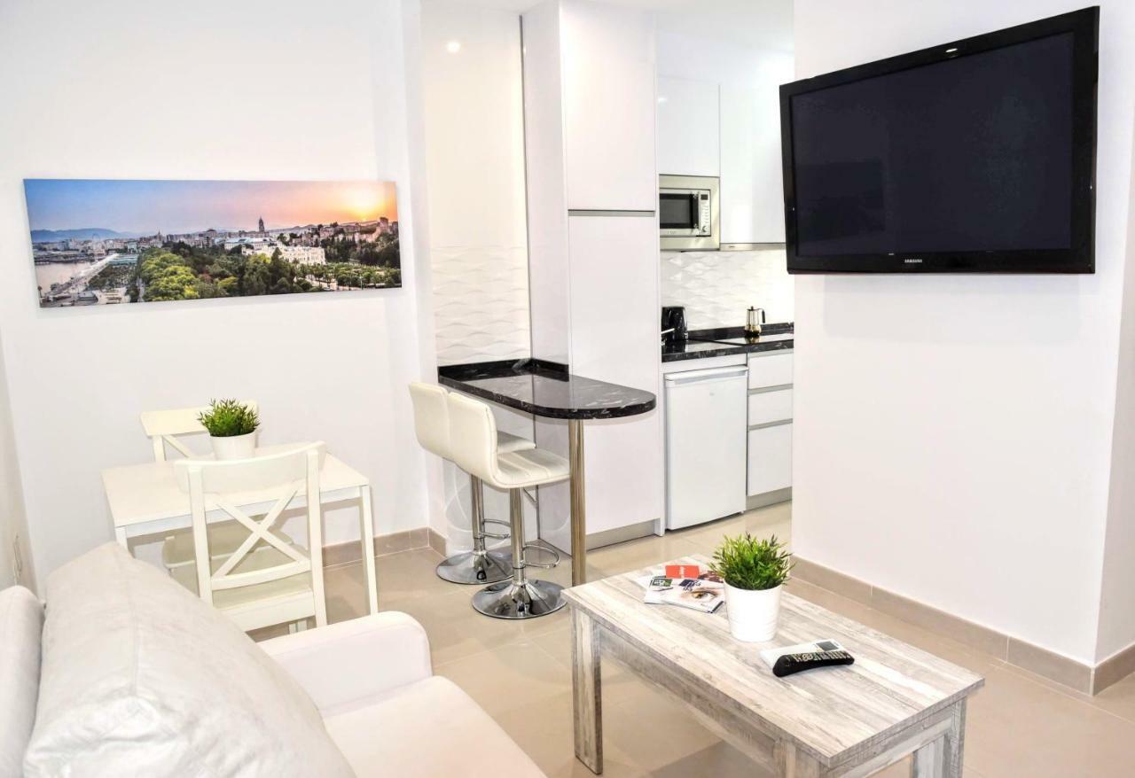 Cozy Apartment City Center Málaga Exteriör bild
